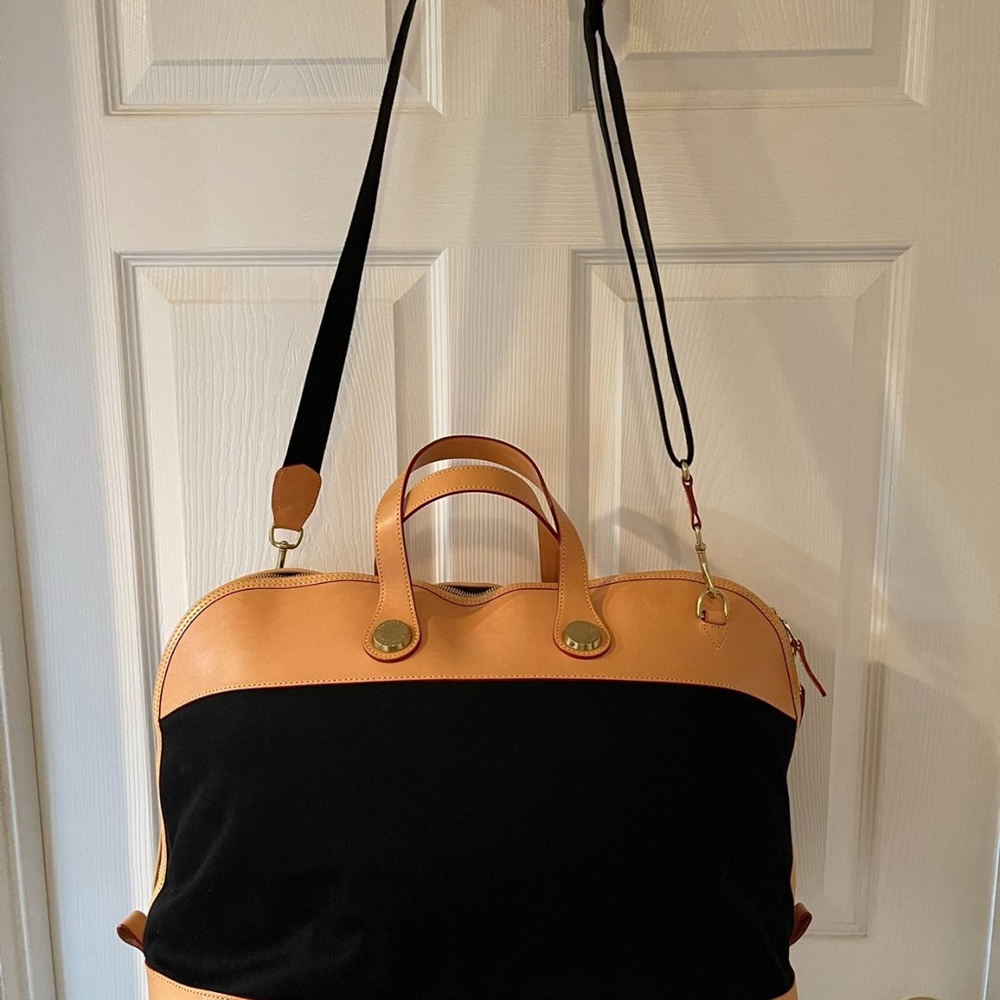 Dooney & Bourke Tan Leather Bag